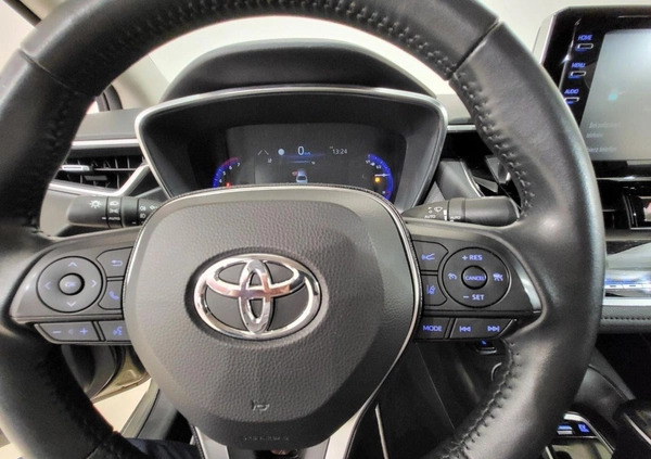 Toyota Corolla cena 87900 przebieg: 53677, rok produkcji 2020 z Ujście małe 254